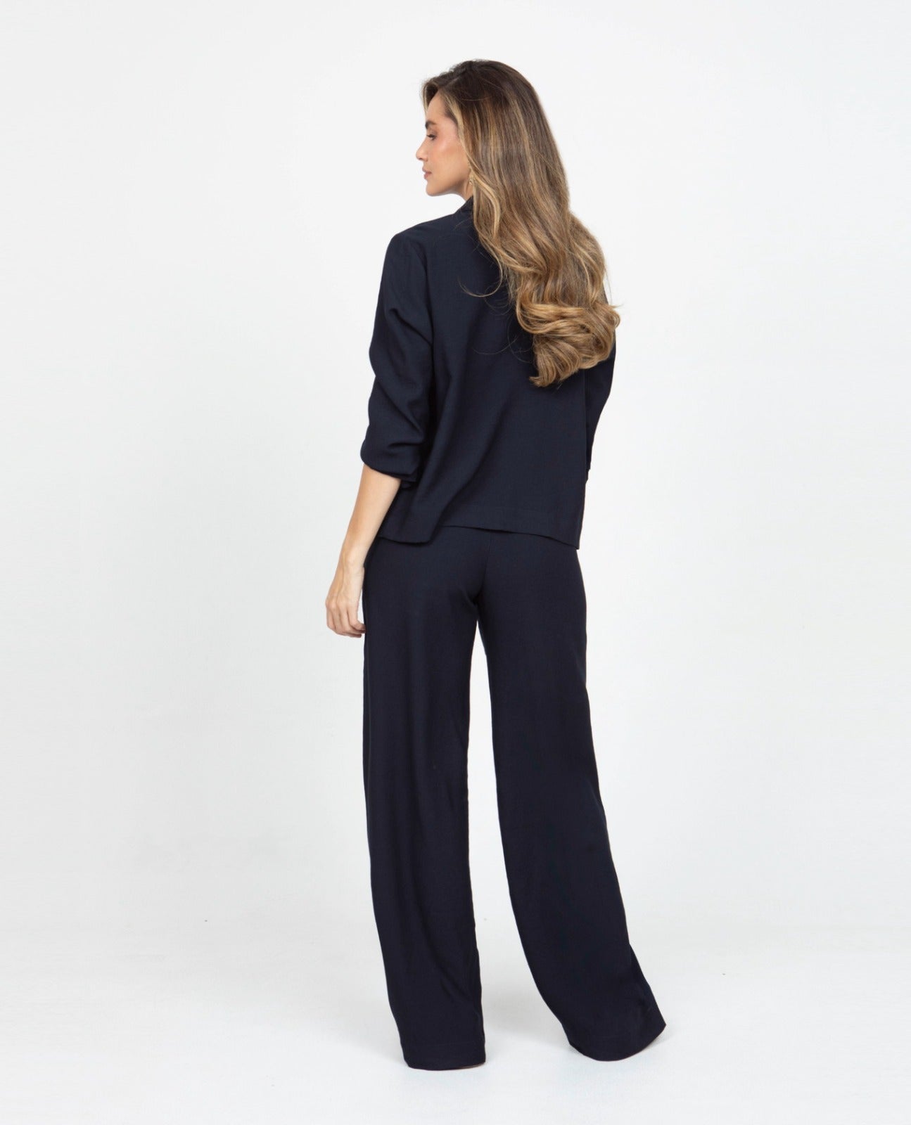 PANTALON WIDE LEG PARA MUJER PASADORES DOBLES Y BOLSILLOS DIAGONALES Adrissa | Ropa para mujer Pantalones