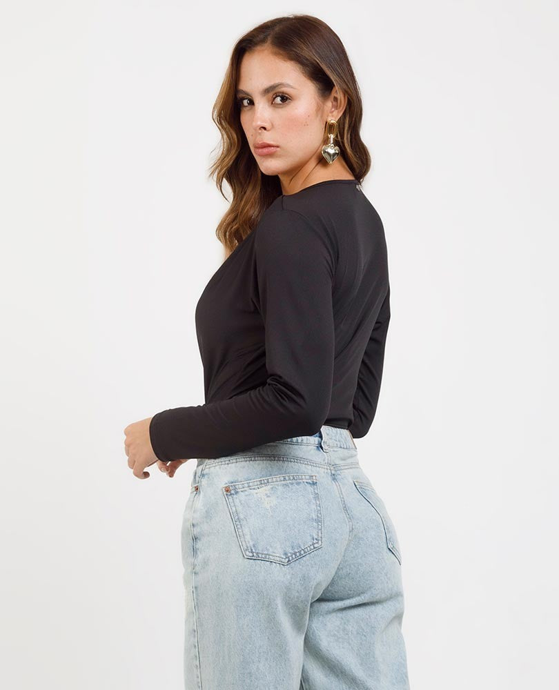 BLUSA BÁSICA EMILIA CUELLO DRAPEADO Adrissa